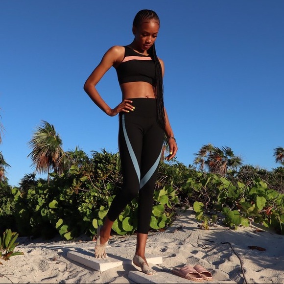 Swipe Right Mauve Set - Picture 1 of 2